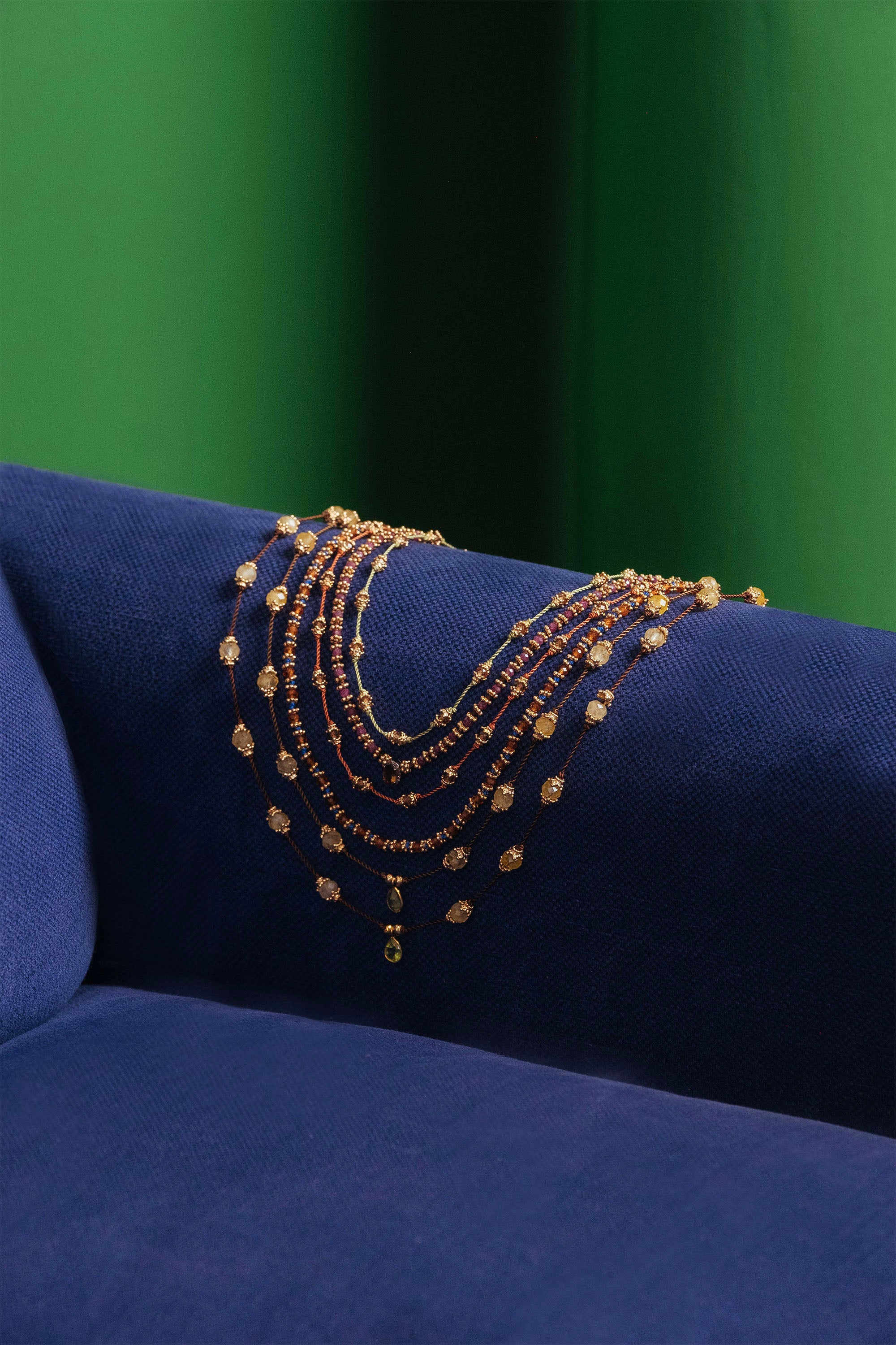 Collier Peony