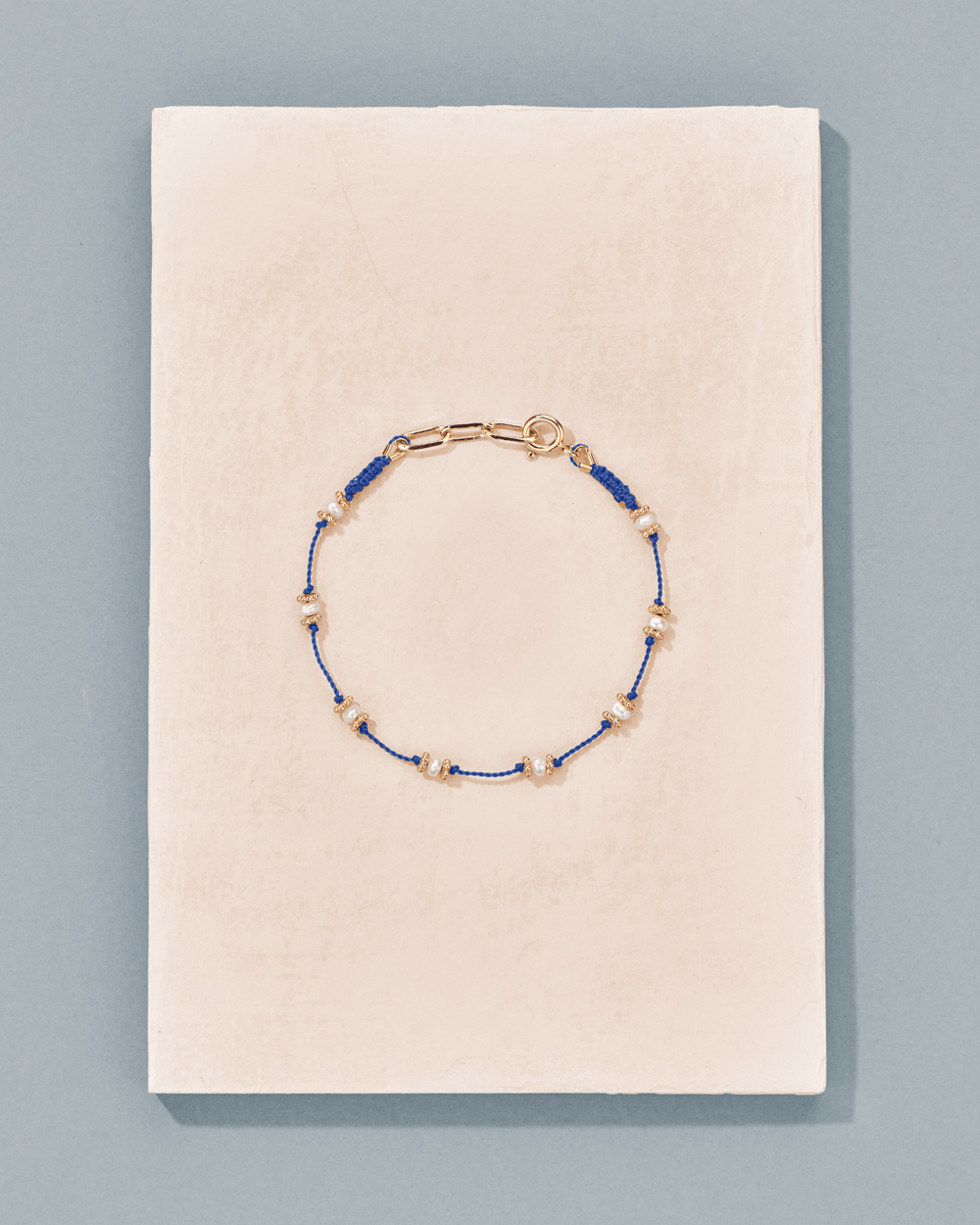 Blue Lotus freshwater pearl bracelet - TITYARAVY