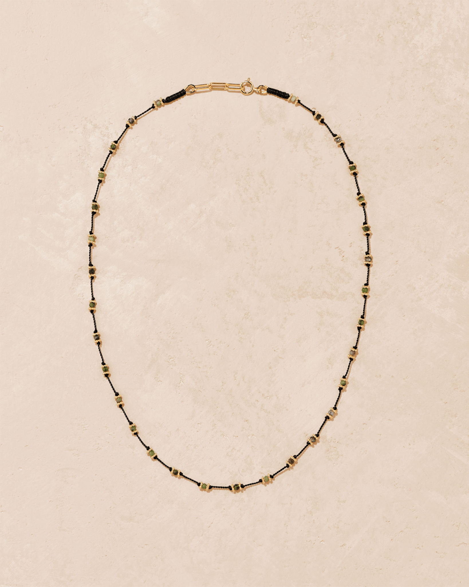 Collier Lotus Noir Zoïsite - TITYARAVY