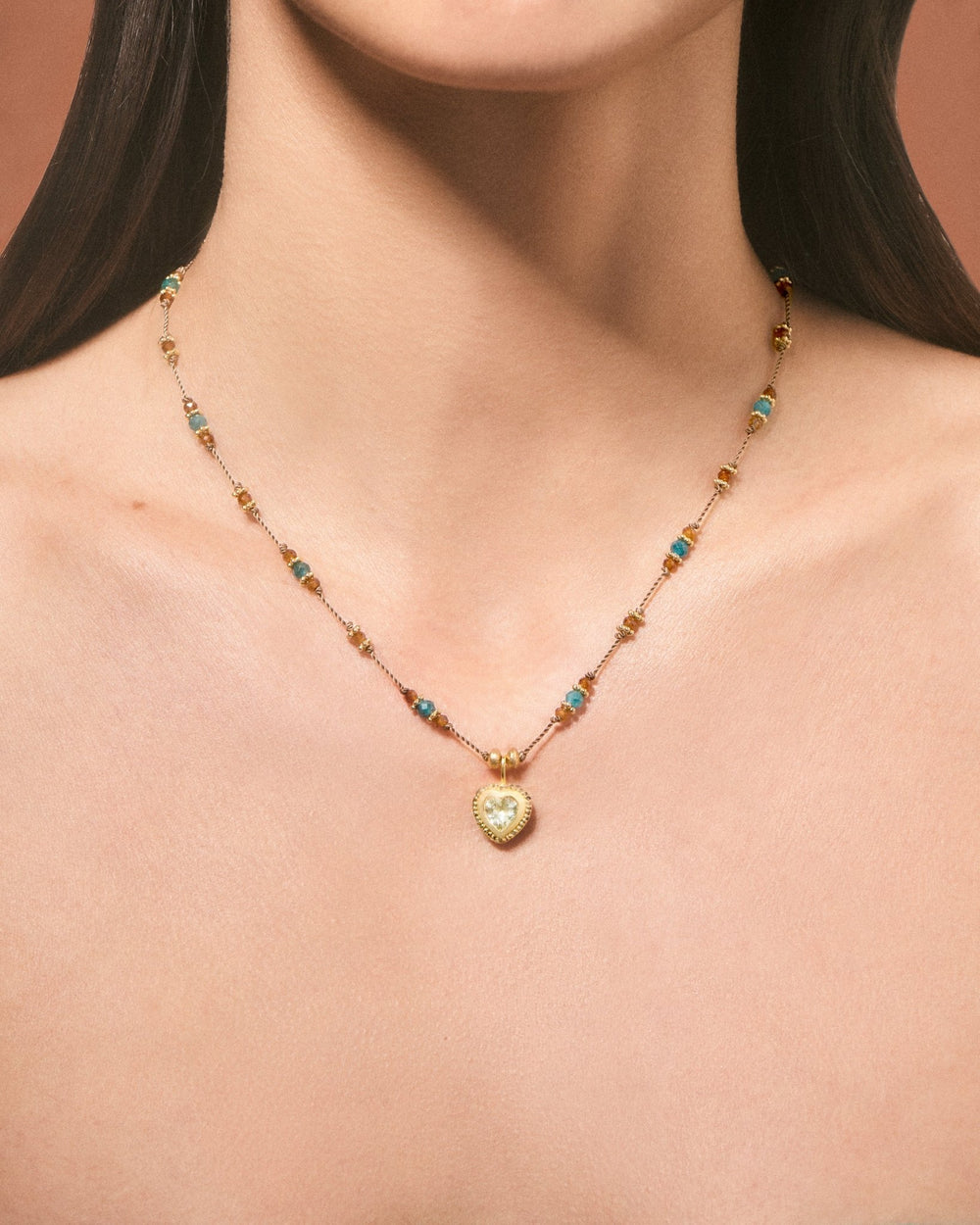 Collier Gini P Apatites - TITYARAVY