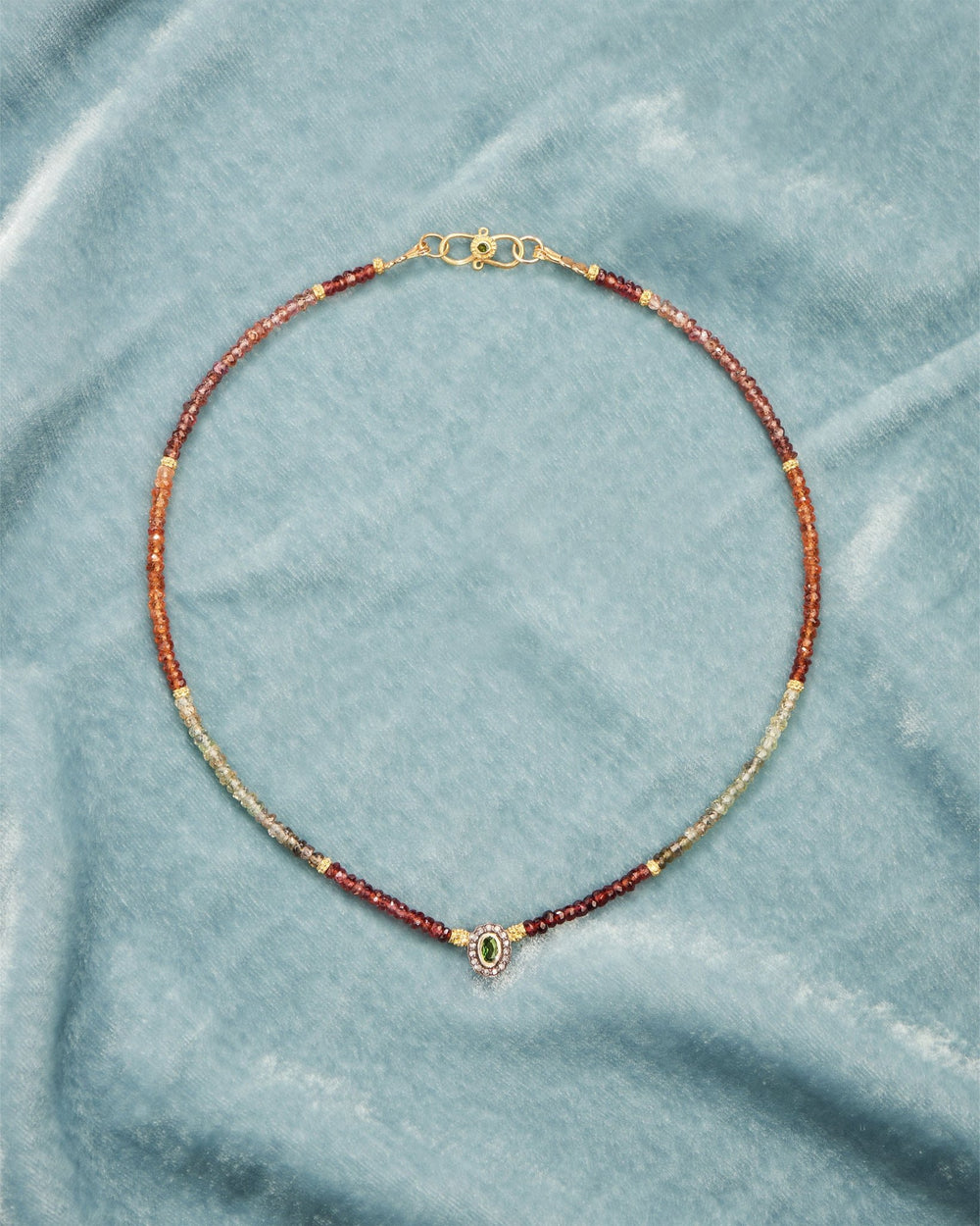 Collier Mony - TITYARAVY