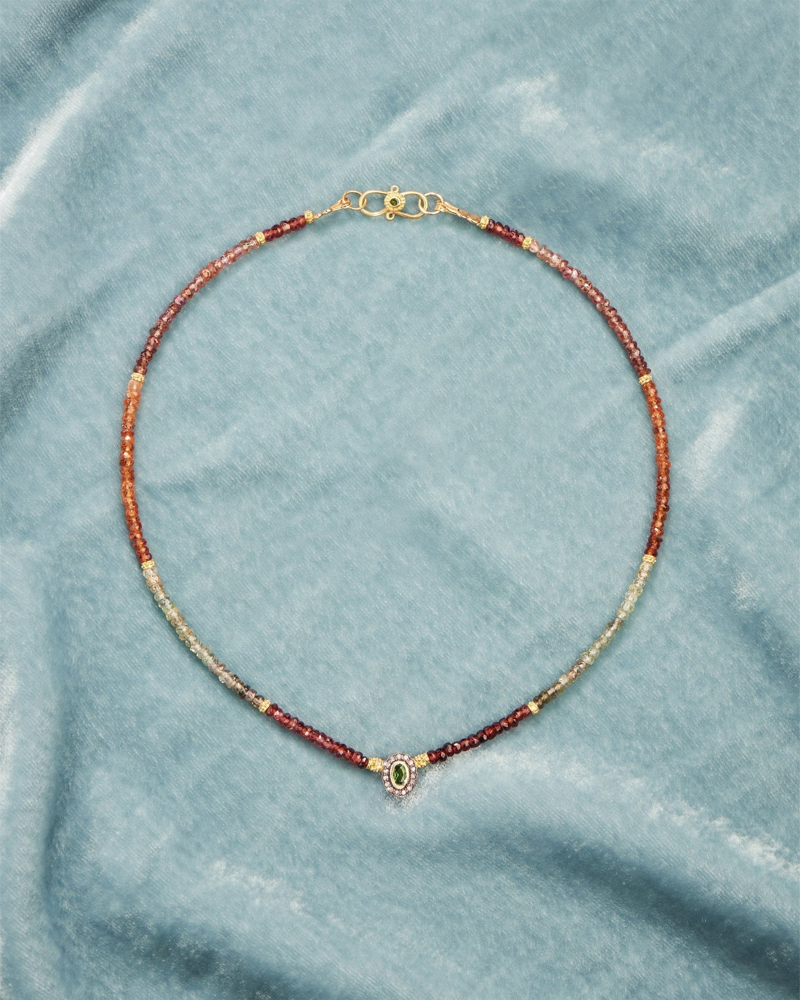 Collier Mony - TITYARAVY