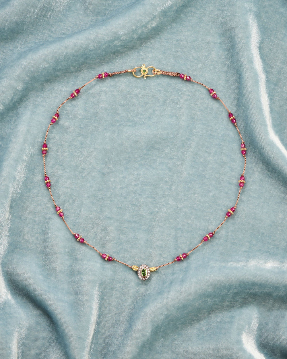 Collier Mony F - TITYARAVY