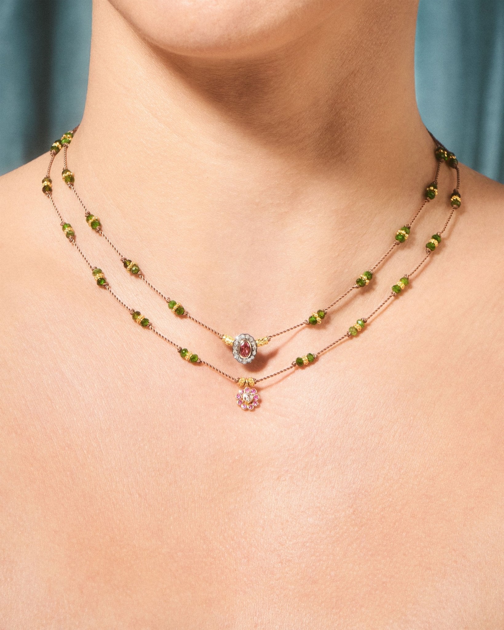 Collier Mony F - TITYARAVY