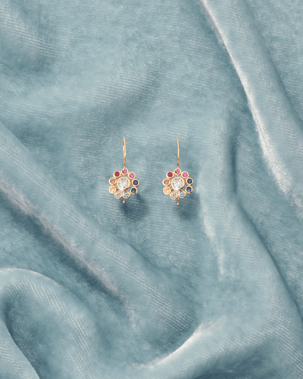 Boucles d'oreilles dormeuses Bopha Diamants & Saphirs - TITYARAVY