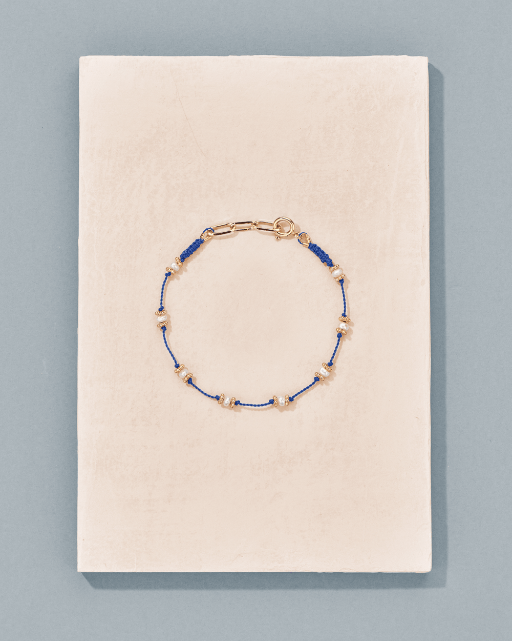 Blue Lotus freshwater pearl bracelet - TITYARAVY