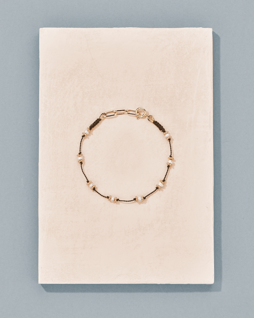 Brown Lotus bracelet with freshwater pearls - TITYARAVY