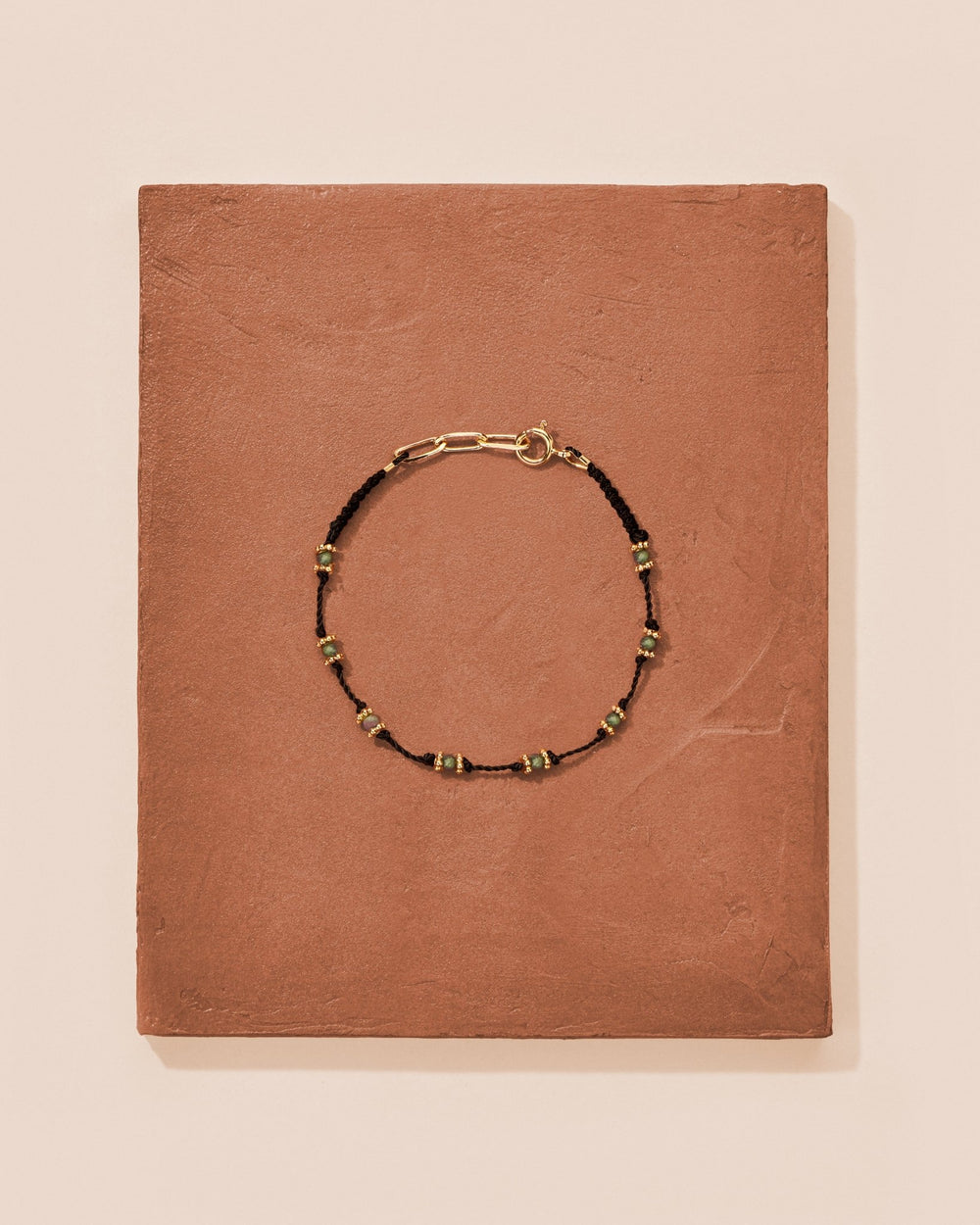 Bracelet Lotus Noir Zoïsite - TITYARAVY