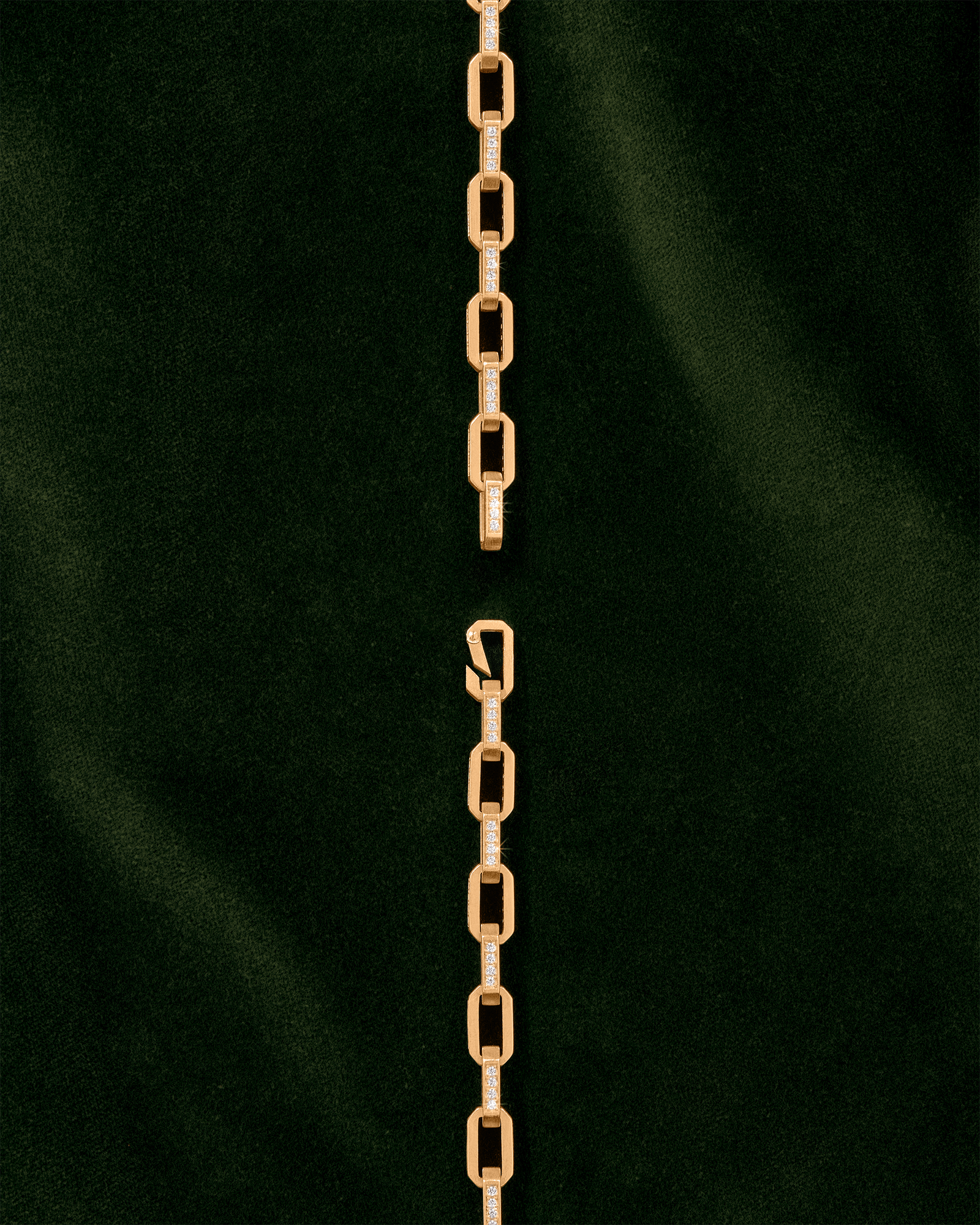 Collier TBH 252 - TITYARAVY
