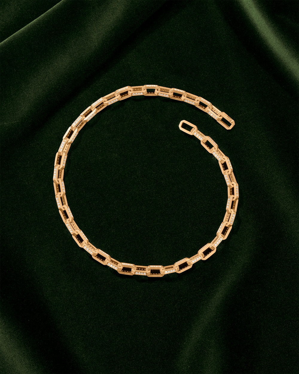 Collier TBH 252 - TITYARAVY