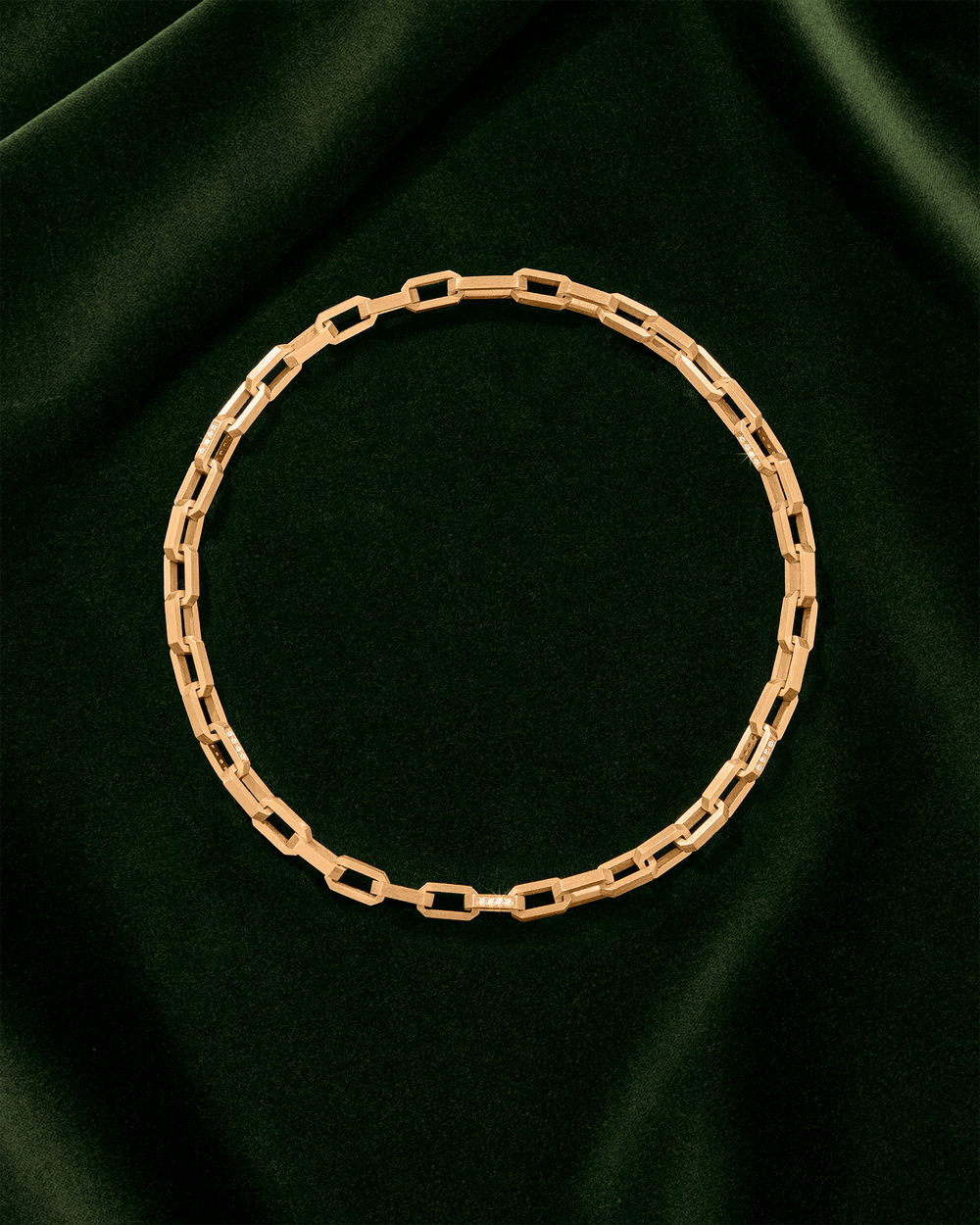 Collier TBH 40 - TITYARAVY