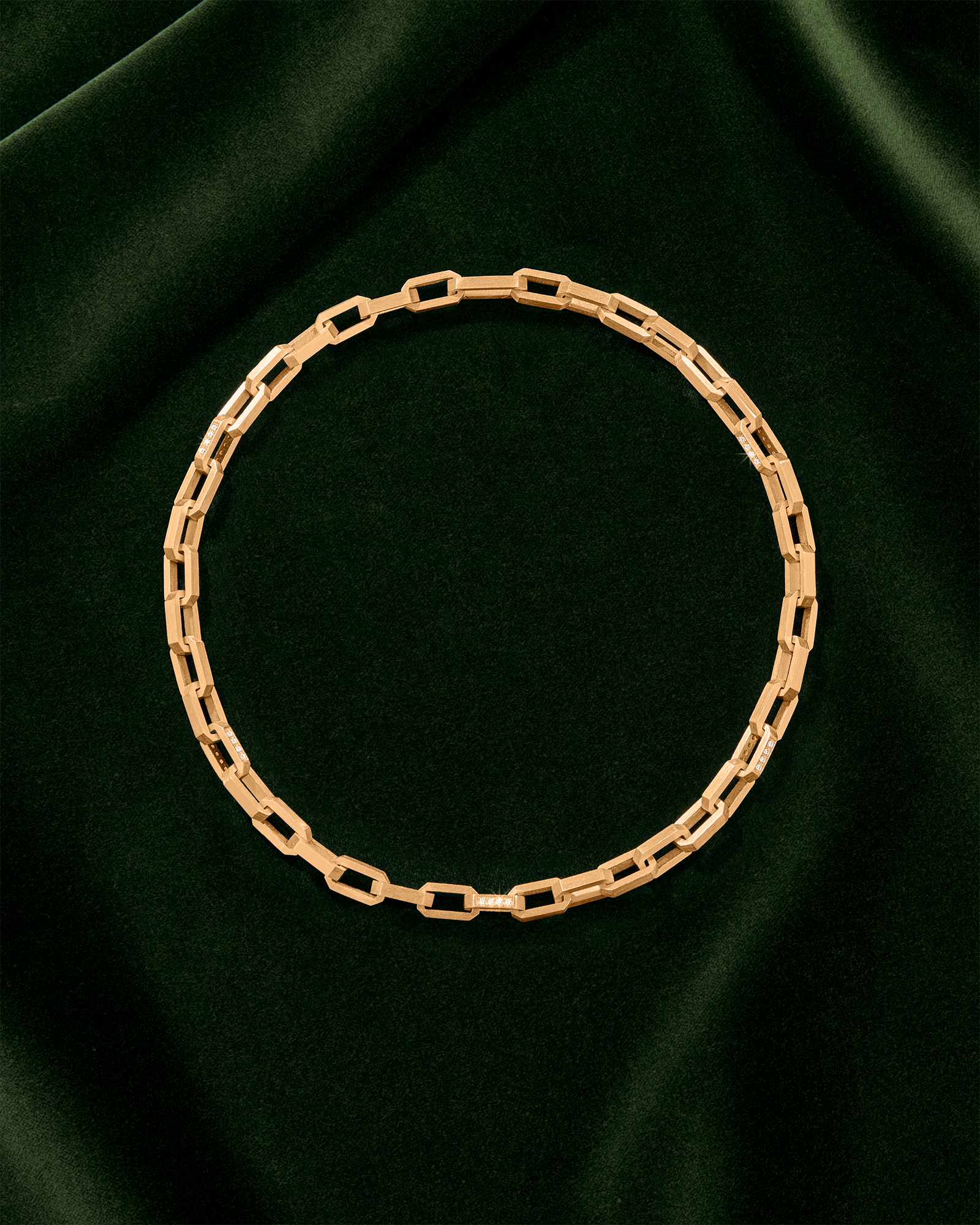 Collier TBH 40 - TITYARAVY