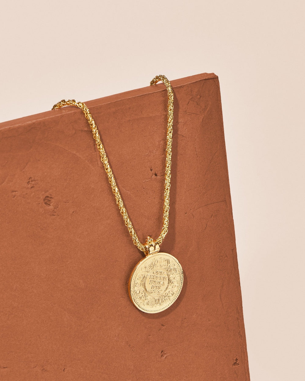 Collier Rupee - TITYARAVY